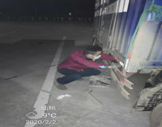 湖北仙桃：折返4次200公里，深夜7小時(shí)的緊急救援(1)878.png