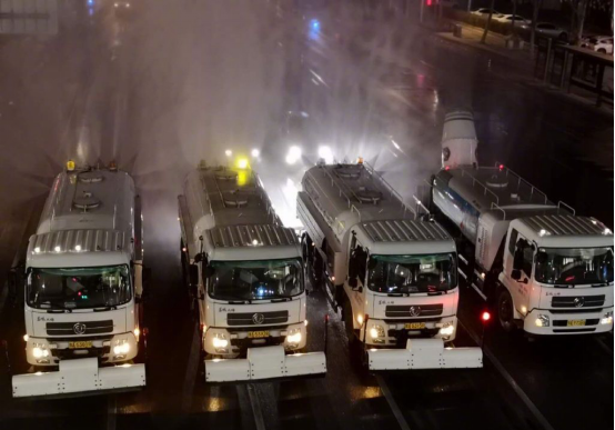3.5【東風商用車】安排！東風商用車防疫車生產(chǎn)進行時(1)798.png