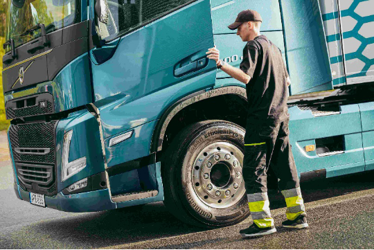 【新聞稿 1】持續(xù)提升客戶競爭力，沃爾沃卡車推出新一代重型系列卡車_final1700.png