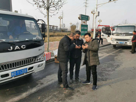真愛無疑！最美卡哥趙軍濤眼里只有江淮康鈴400.png