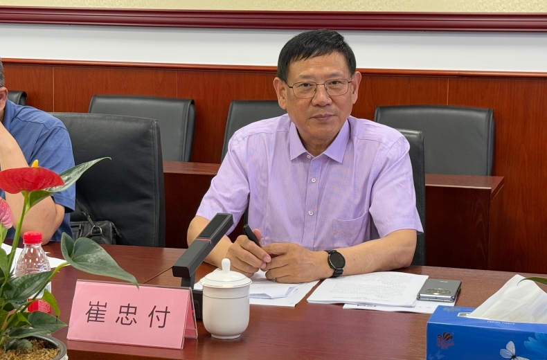 崔忠付主持《綠色產(chǎn)品評(píng)價(jià) 托盤(pán)》國(guó)家標(biāo)準(zhǔn)預(yù)審會(huì)